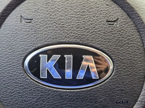 Certified 2021 Kia Forte LXS image 29