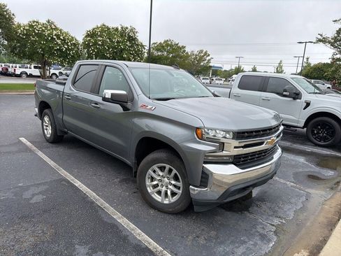 Used 2021 Chevrolet Silverado 1500 LT AWD/4WD image 7