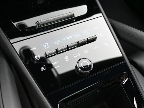 New 2026 Porsche Cayenne AWD/4WD image 21