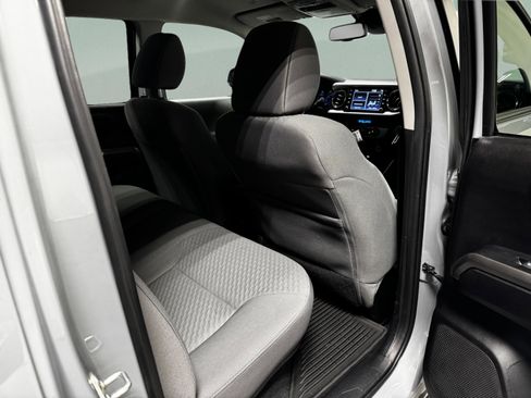 Used 2021 Toyota Tacoma SR5 image 12