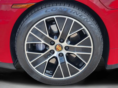 Used 2021 Porsche Taycan RWD image 38