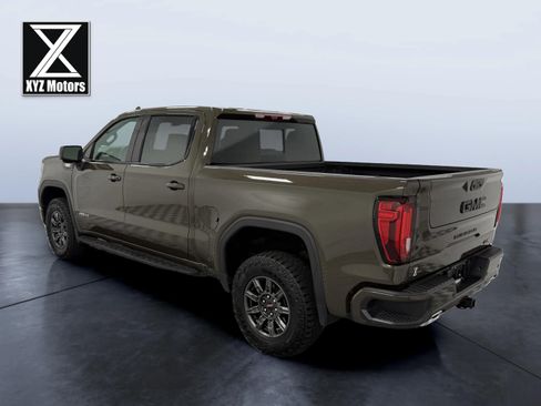 Used 2024 GMC Sierra 1500 AT4 w/ Technology Package image 4