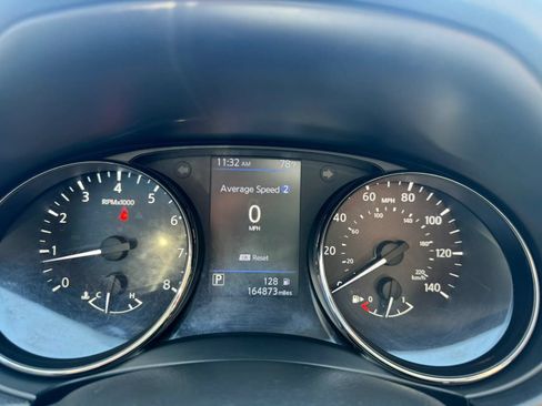 Used 2018 Nissan Rogue SL w/ Premium Package FWD image 19