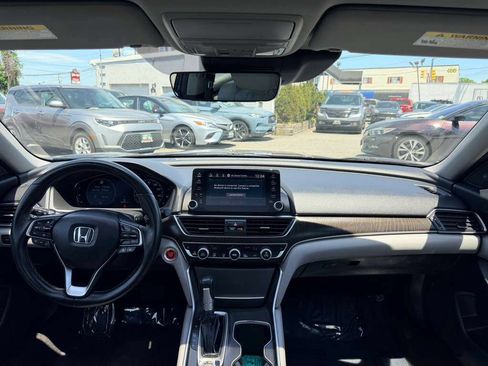 Used 2018 Honda Accord EX-L image 26