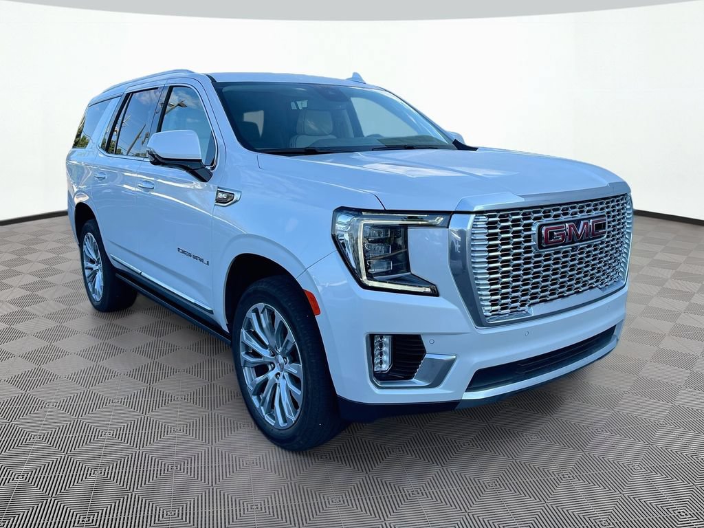 Used 2023 GMC Yukon Denali RWD image 3