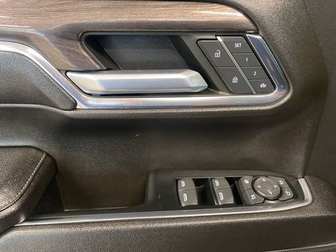 Certified 2023 Chevrolet Silverado 1500 LTZ w/ LTZ Premium Package AWD/4WD image 29
