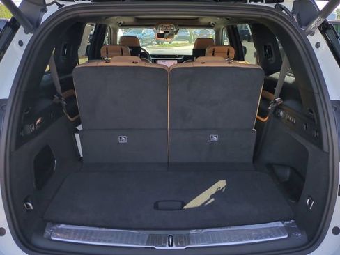 New 2026 Jeep Grand Cherokee L Summit AWD/4WD image 13
