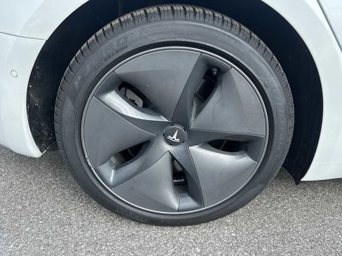 Used 2020 Tesla Model 3 Long Range image 7