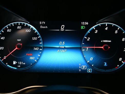 Used 2021 Mercedes-Benz GLC 300 4MATIC image 14