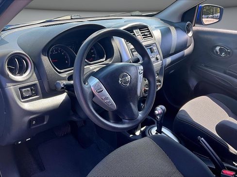 Used 2017 Nissan Versa SV FWD image 14