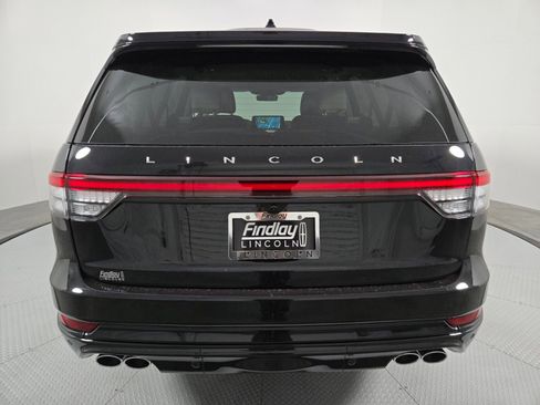 New 2026 Lincoln Aviator Premiere w/ Jet Appearance Package image 5