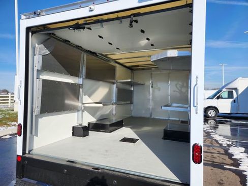 New 2026 Chevrolet Express 4500 w/ Power Convenience Package RWD image 20