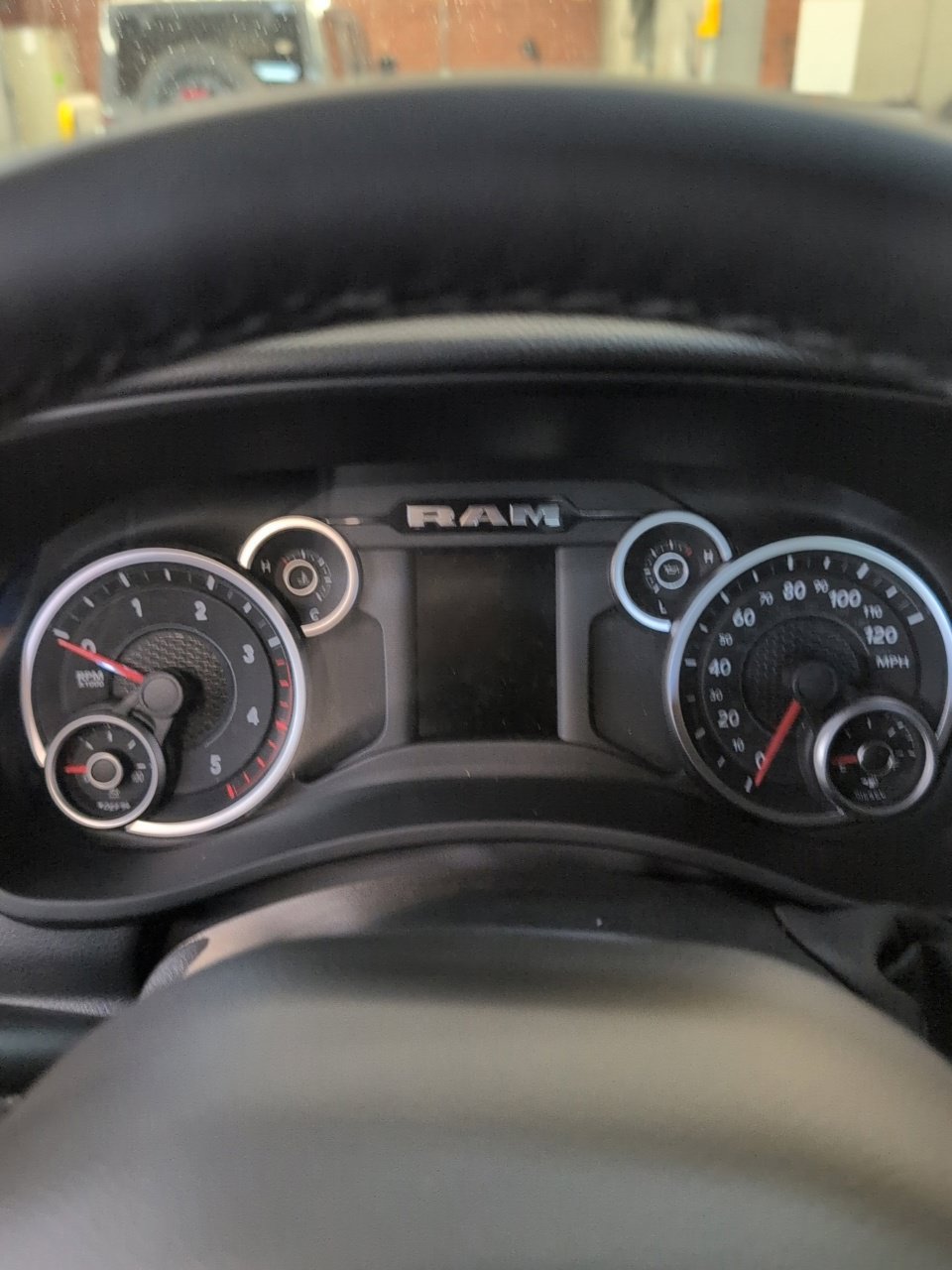 New 2027 RAM 3500 Big Horn AWD/4WD image 33