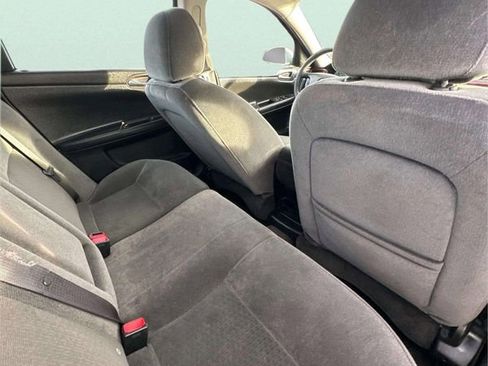 Used 2009 Chevrolet Impala LT image 8