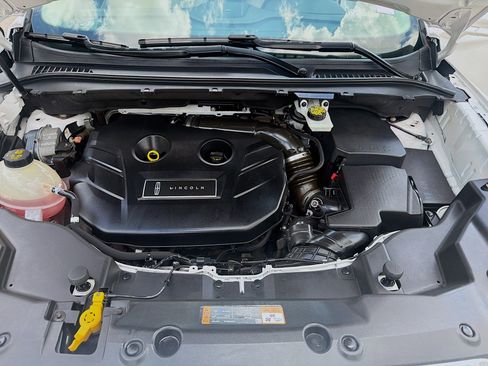 Used 2019 Lincoln MKC Premiere FWD image 35
