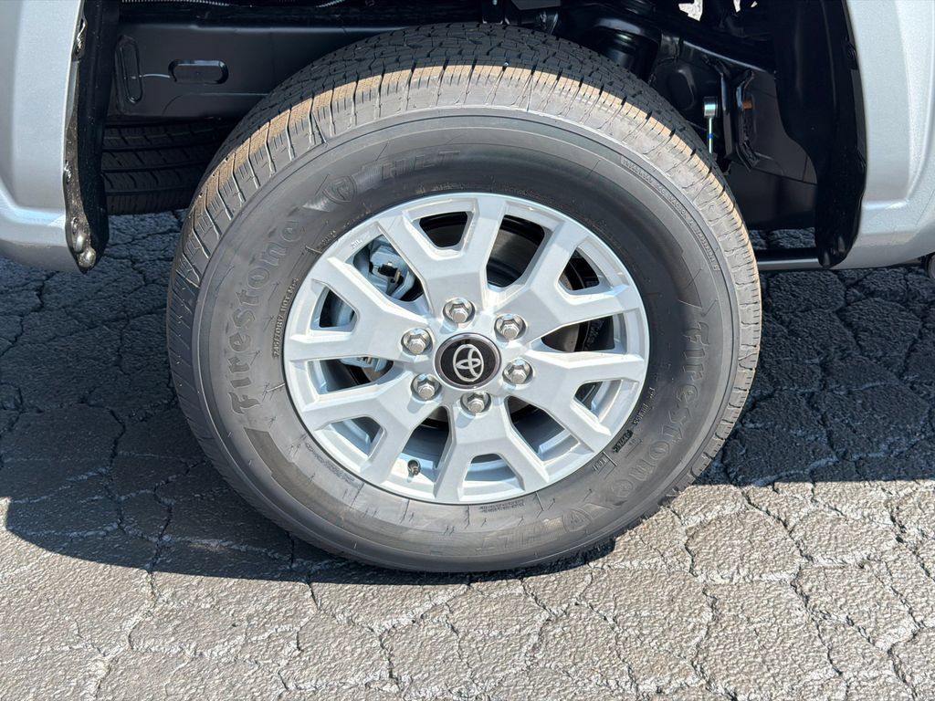 New 2026 Toyota Tacoma SR5 RWD image 23
