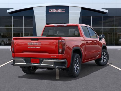 New 2026 GMC Sierra 1500 SLE image 4