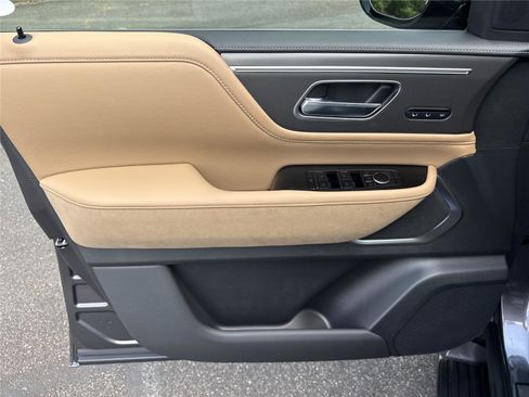 New 2026 INFINITI QX80 Luxe w/ Cargo Package image 22