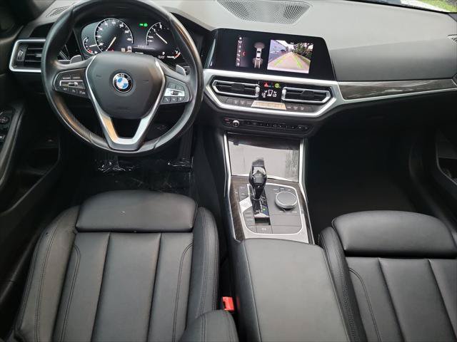Used 2020 BMW 330i Sedan w/ Convenience Package RWD image 15