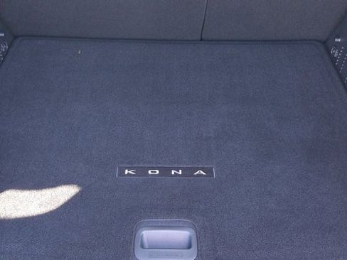 Certified 2024 Hyundai Kona SE image 20