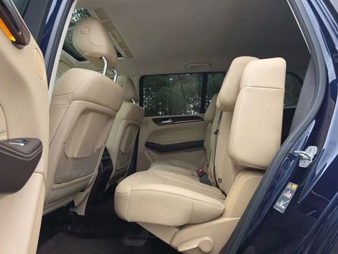 Used 2017 Mercedes-Benz GLS 450 4MATIC image 44