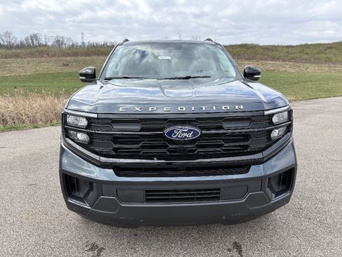 New 2026 Ford Expedition Max Active image 8