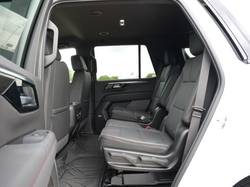 Used 2026 Chevrolet Tahoe RST w/ Comfort Package RWD image 20
