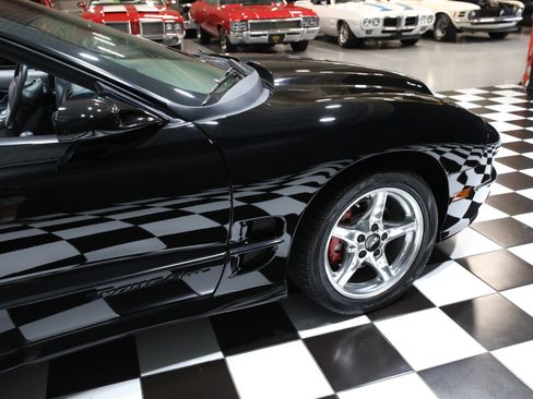 Used 1999 Pontiac Firebird Trans Am RWD image 23