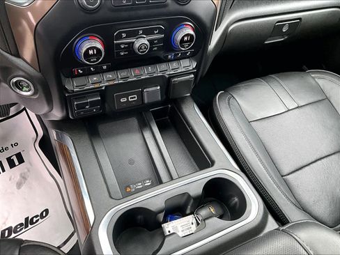 Used 2022 Chevrolet Silverado 1500 High Country image 26