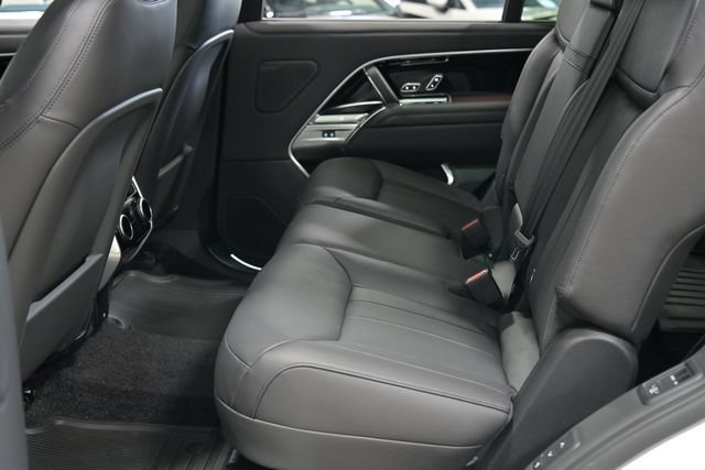 Used 2026 Land Rover Range Rover Long Wheelbase SE AWD/4WD image 25