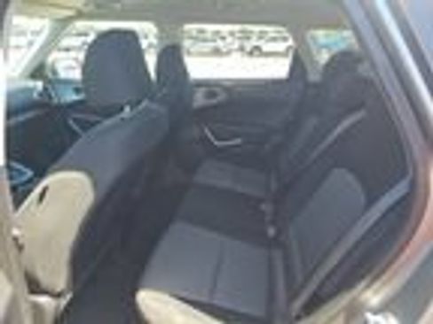 Used 2024 Kia Soul LX w/ Option Group 015 FWD image 6