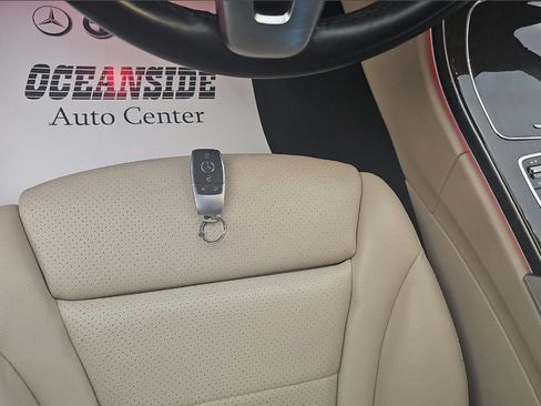 Used 2019 Mercedes-Benz C 300 4MATIC Sedan w/ Multimedia Package image 15
