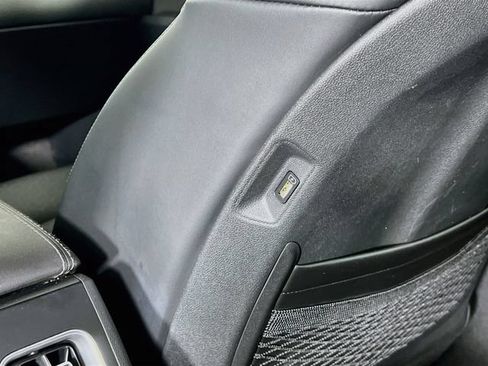 Used 2023 Kia Sorento EX AWD/4WD image 36