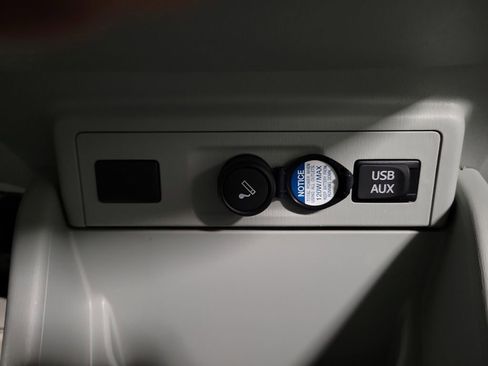 Used 2013 Toyota Prius V Three image 16