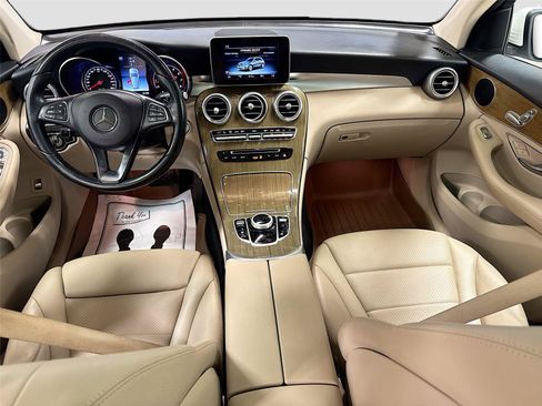 Used 2018 Mercedes-Benz GLC 300 image 21
