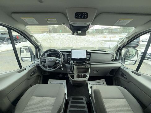 Used 2024 Ford Transit 350 XLT image 22
