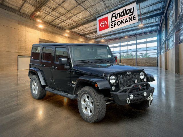 Used 2015 Jeep Wrangler Unlimited Sahara AWD/4WD image 3