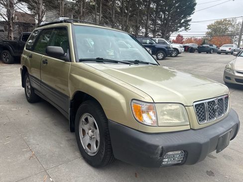 Used 2001 Subaru Forester L image 8