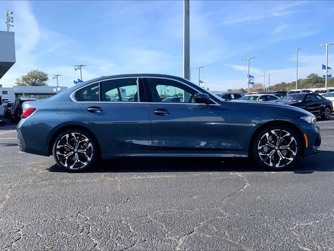 Certified 2025 BMW 330i Sedan image 34