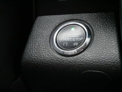 Used 2017 Ford F150 Lariat w/ Equipment Group 502A Luxury image 21