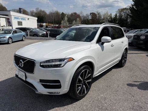 Used 2019 Volvo XC90 T6 Momentum w/ Advanced Package image 1