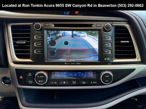 Used 2016 Toyota Highlander XLE AWD/4WD image 21
