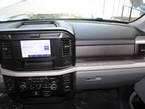 Used 2026 Ford F250 XLT AWD/4WD image 27