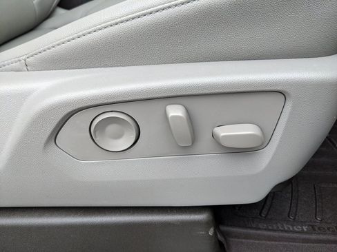 Used 2023 GMC Sierra 1500 SLT w/ SLT Premium Package image 52