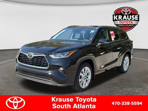New 2026 Toyota Highlander Limited AWD/4WD image 3