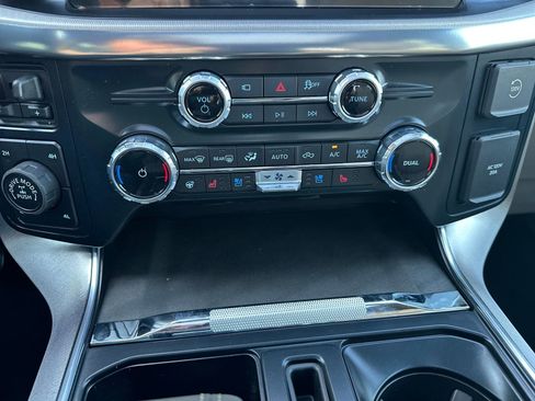 New 2025 Ford F150 Platinum w/ Equipment Group 703A Plus image 18