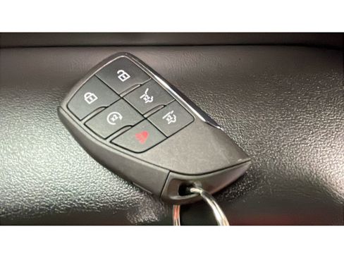 Used 2021 Chevrolet Tahoe Z71 w/ Rear Media and Nav Package image 22