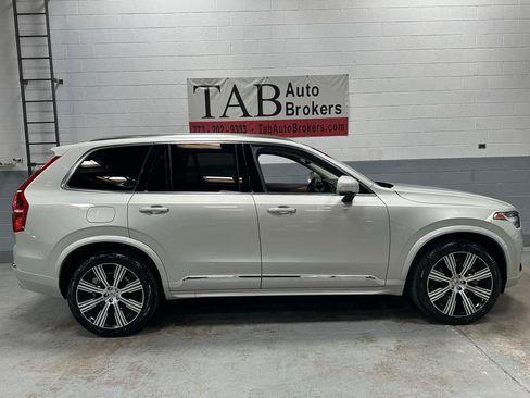 Used 2020 Volvo XC90 T6 Inscription w/ Protection Package Premier AWD/4WD image 2