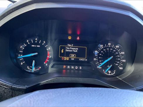 Used 2015 Ford Edge SE image 21