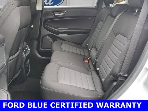 Certified 2022 Ford Edge SE w/ Black Appearance Package image 10